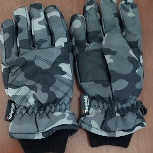 Boy's Camouflage Thinsulate Thermal Gloves 3M 40g